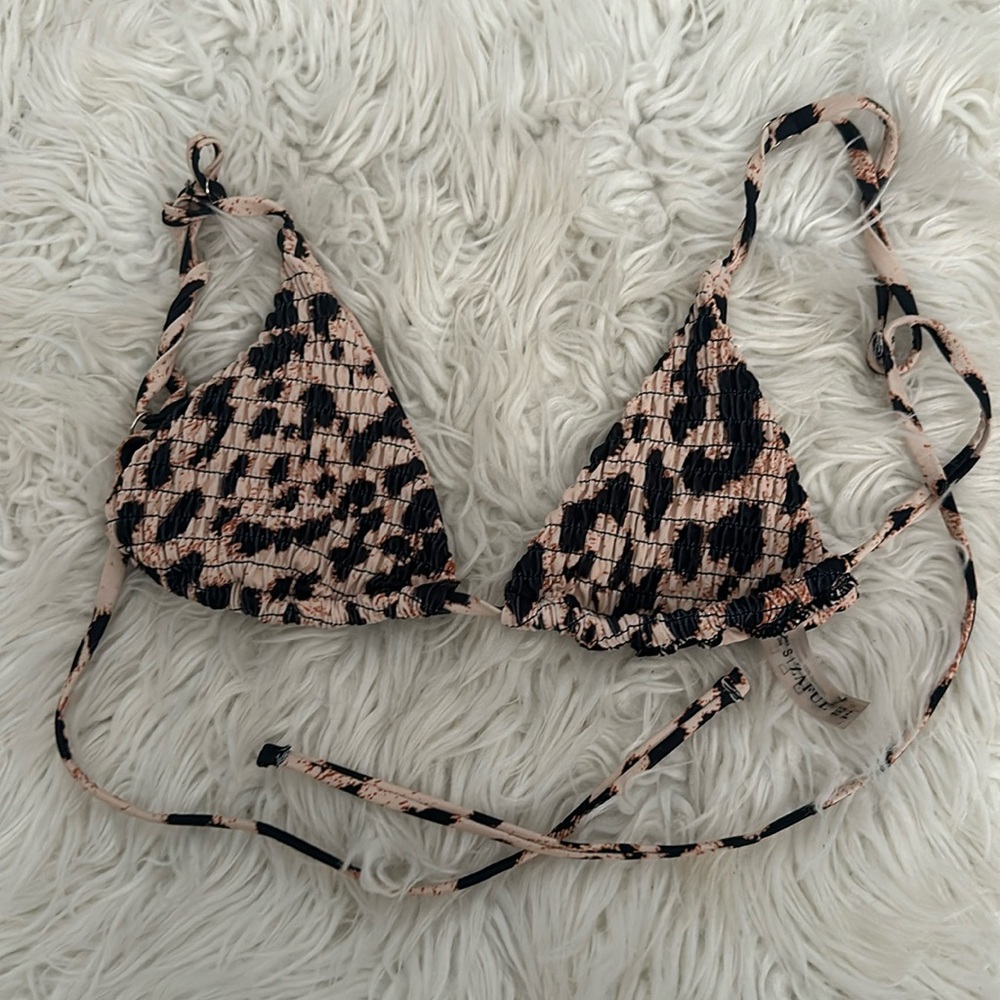 Zaful Leopard Print Bikini Top